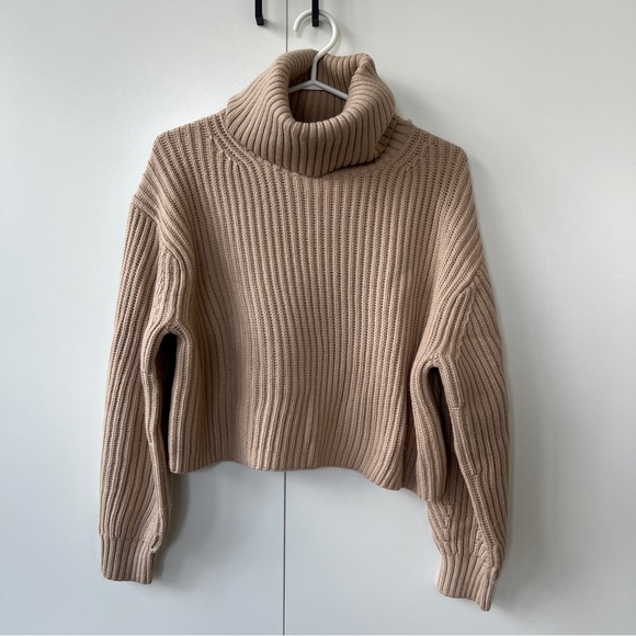SOLD - ARITZIA BABATON Guell Sweater - Picture 3 of 7